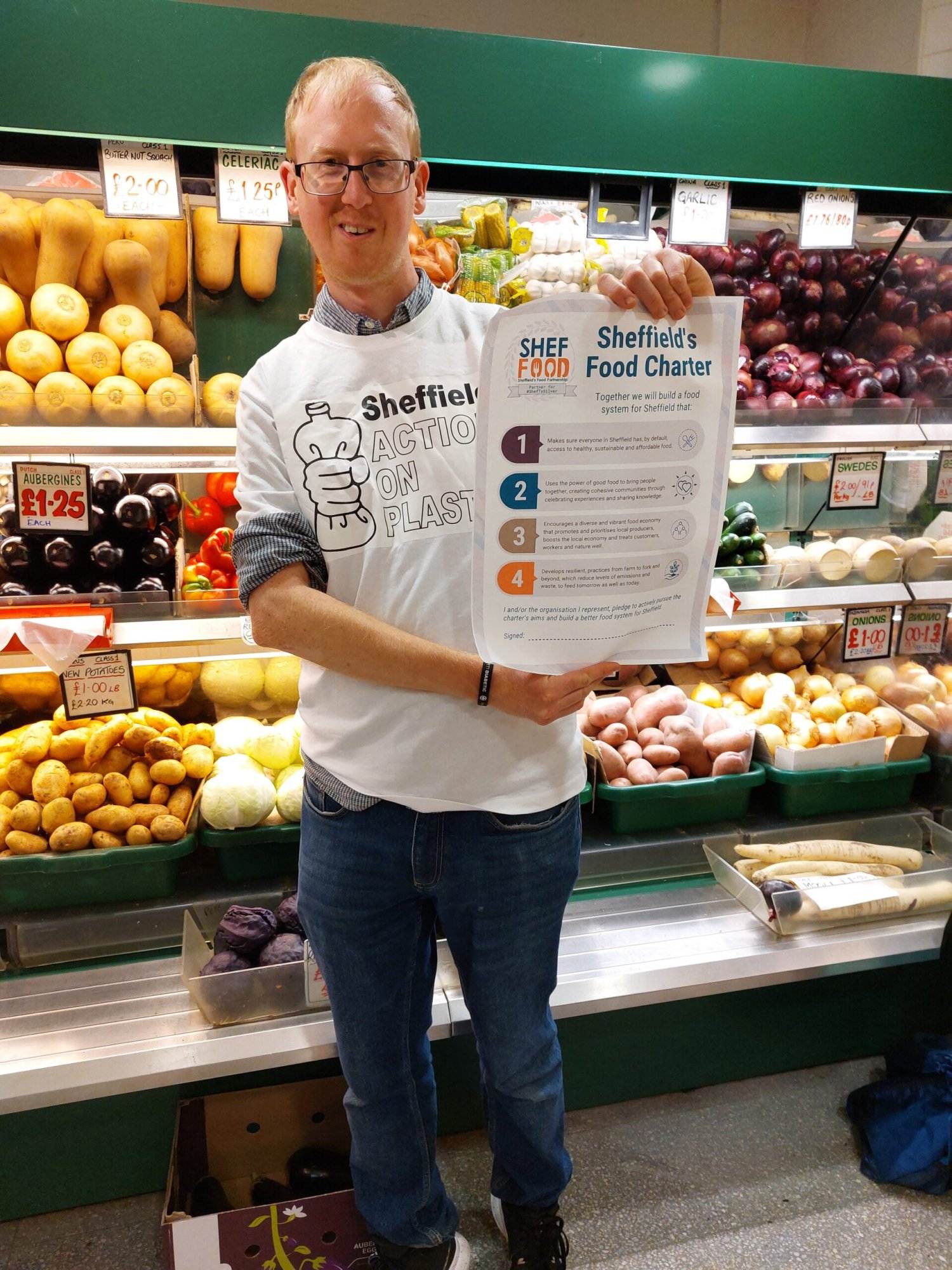 Sheffield Action on Plastic signs the Sheffield Food Charter