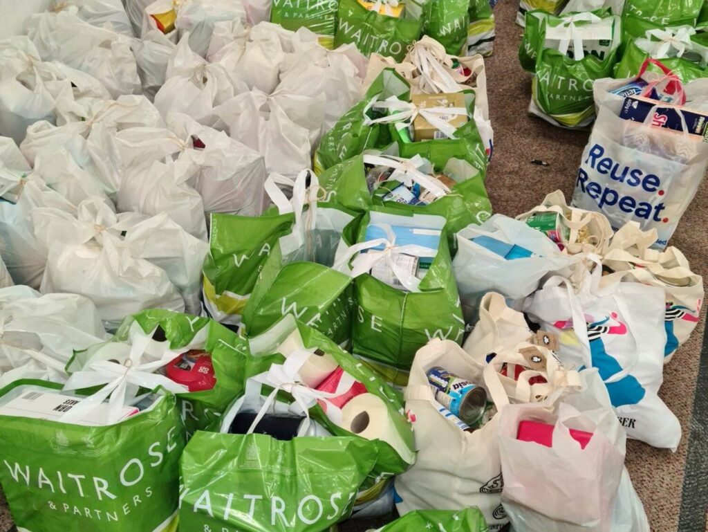 s6 foodbank shopping bags for pick up